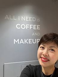 Shelly Chiang's Instagram, Twitter & Facebook