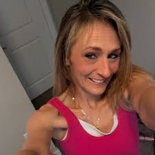 Amanda Santore (@amandasantore9)