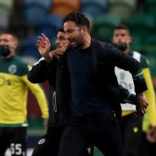 Ruben amorim arrived at sporting cp with no level or certification recognized to be a coach for a professional team, he came to sporting for the final stretch of the 2019/2020 portuguese championship in a dark phase of the club's history with a very poor financial capacity and low quality players. Mais Um Ruben Amorim Vai Falhar Jogo Do Sporting Com Rio Ave Por Castigo Por Palavras Que Disse Em Outubro Observador