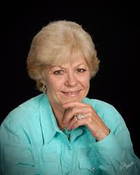 Rose Stringfellow's Instagram, Twitter & Facebook