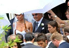 Jun 03, 2021 · elisabetta gregoraci è stata ospite a il punto z nel corso della puntata di mercoledì 2 giugno. Matrimonio Elisabetta Gregoraci Flavio Briatore