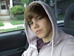 Justin-justin-bieber-8030499-600-45