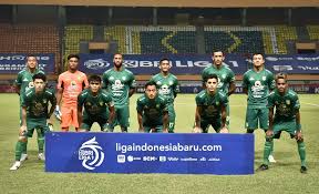 T+l heads to bali in search of some of the island's most authentic experiences. Persebaya Surabaya Lawan Bali United Tanpa 4 Pemain Timnas Indonesia Aji Santoso Kecewa Pada Pssi Okezone Bola