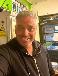 Hello everyone! I have been inundated with people messaging me asking when  I'm back at work and that they have missed me. Very cute 😊 Well I can  (with a bit of