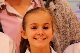 Rose Rojo en pleine ascension