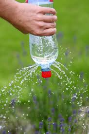 Image result for plašič krtků z pet lahve