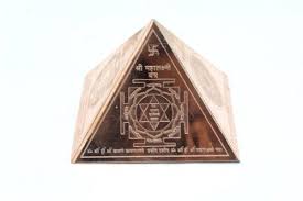 Copper Pyramid With Wealth Yantra at Rs 450/piece | Copper Pyramids | ID:  18244570288