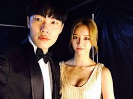 I can't go through the day without music and dance. Celebrity Couples Who Prove That Age Is But A Number Soompi