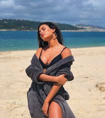 Carolina loureiro has not been previously engaged. 33 Ideias De Carolina Loureiro Em 2021 Carolina Loureiro Loureiro Famosas Portuguesas