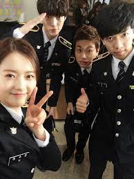 A prodigy with an iq of 150 and a photographic memory. 14 K Drama You Re All Surrounded Ideas You Re All Surrounded Drama Cha Seung Won