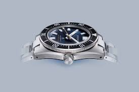 The older seiko prospex spb149 is a classic diver's watch that has been in production since 1965. Introducing The Seiko Spb149 Or A Modern Reinterpretation Of The 62mas Done Right Patek Philippe Prices