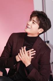 Elif Nur Baltaci Adli Kullanicinin Park Hyung Shik Panosundaki Pin
