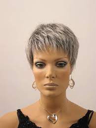 Coupe Cheveux Courts Poivre Et Sel Coupe De Cheveux Courte Coupe De Cheveux Cheveux Courts