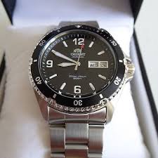 Declar, pe proprie răspundere, nesechestrata, nemaltratata, neschimbata, nemachiata, nespalata, ca eu nu mai schimb nimic după niciun bărbat! Cel Mai Bun Ceas Automatic Recomandari In Aprilie 2021