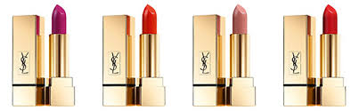 La bouche est parfaitement dessinée et se pare d'un rouge rebelle. Testez Le Rouge Pur Couture De Yves Saint Laurent 150 Gratuits