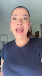 🤔 wondering woman 🤣