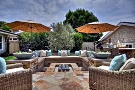 Consider defining your outdoor living room with a retaining wall. 25 Ideas For A Seating Area For Outside And Inside The Exclusive Interior Design Ideas Ofdesign