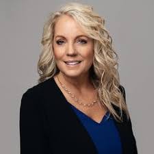 Lori Fletcher's Instagram, Twitter & Facebook