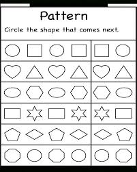 Free Printable Kindergarten Math Pattern Worksheets In 2020 Pattern Worksheets For Kindergarten Free Preschool Printables Free Preschool Worksheets