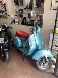 Epingle Par Siryus Sur Vespa
