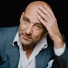 MADAME BUTTERFLY FLIGHT