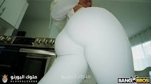 طيز مُشرّف - سكس مساج مترجم