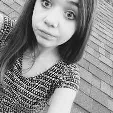 Bethany Jeffries's Instagram, Twitter & Facebook