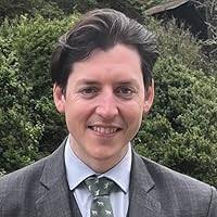 The Shortest History of The Crown by Stephen Bates