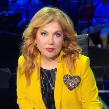 С детства марина увлекалась театром и сценой. 45 Letnyaya Marina Fedunkiv Rasskazala Chto 13 Let Pytalas Spasti Muzha Ot Alkogolizma I Narkomanii Vokrug Tv