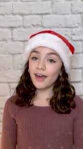 Anna Rae Haller (Young a Elsa-Frozen Broadway) ft Arwen Monzón-Sanders  (Young Anna Frozen National Tour) Song:Have yourself a marry little  Christmas Song by Judy Garland in the 1944 musical Meet Me in ...