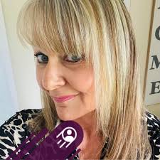 Zach Rounds's Instagram, Twitter & Facebook