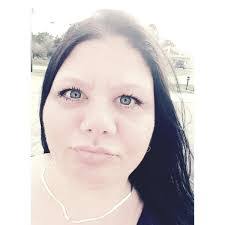 April Eason's Instagram, Twitter & Facebook