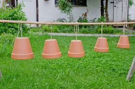 Schönes, ideales geschenk und wunderbare dekoration für ihr haus. Klangspiel Im Garten Aus Terrakotta Blumentopfen Fur Kinder Leelah Loves