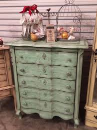 Dixie Belle Paint Mint Julep Paintiques By Lisa Harrison Green Painted Furniture Dixie Belle Paint Furniture Inspiration