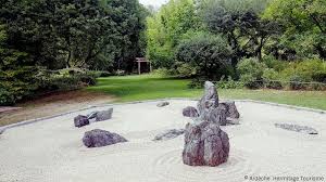 Jardin Zen D Eric Borja C Ardeche Hermitage Tourisme 1 Jardin Zen Jardins Tourisme