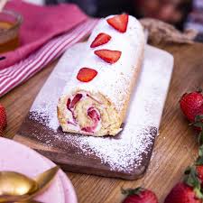 Gateau Roule Aux Fraises Video Recette Gateau Fraise Gateau Roule Facile Gateau Roule Recette