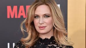 'The Flash' Spoilers: Is Anne Dudek Returning For Season 4?