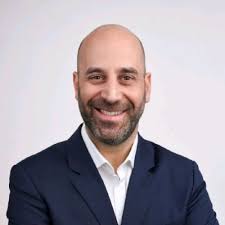 I was holding back my appreciation post until today because I was waiting  for this particular picture! Of course, the entire Executive MBA University  of Zurich adventure has been excellent, and it… |