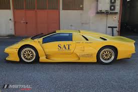 1997 Lamborghini Diablo GT1: история, технические характеристики, особенности и фото