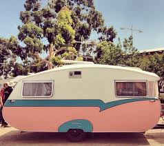 1965 Roadmaster From South Australia Love These Colours Vintage Camper Vintage Campers Trailers Vintage Caravans