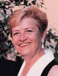 Lenore Adams's Instagram, Twitter & Facebook