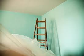 Create a pattered feature wall that you can take with you when you move. How To Paint A Room In Two Different Colors Divided Wall