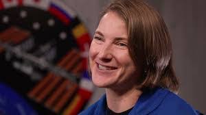 Kayla Barron's Instagram, Twitter & Facebook