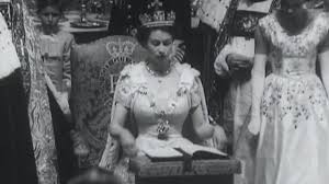 On king george's death in 1952, she became queen mother and her daughter became queen elizabeth ii. Queen Elizabeth Ii Theschoolrun