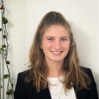 Natalie Ryder's Instagram, Twitter & Facebook