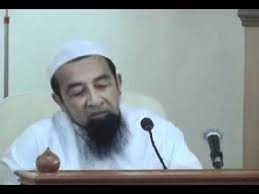 Dari kejahatan syaitan yang biasa bersembunyi, yang membisikkan ke dalam dada manusia, dari jin dan manusia. Ustaz Azhar Idrus Beza Syaitan Dan Jin Youtube