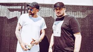 Ich finde kool savas ist sowieso ein guter rapperund ich würde die cd wieder kaufen. Kool Savas Kundigt Royal Bunker 2 An Fur 2022 Hiphop De