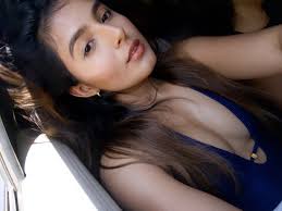 Photos by Jazmin Escobar (@bjazminescobar) · April 22, 2025