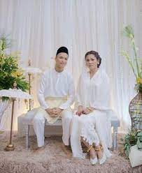Alhamdulillah prosesi pengalungan bunga sudah selesai. 45 Akad Nikah Ideas Muslimah Wedding Dress Nikah Dress Muslimah Wedding