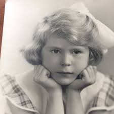 More Manna: The Family of Sidney Oestreicher and Esther Siff